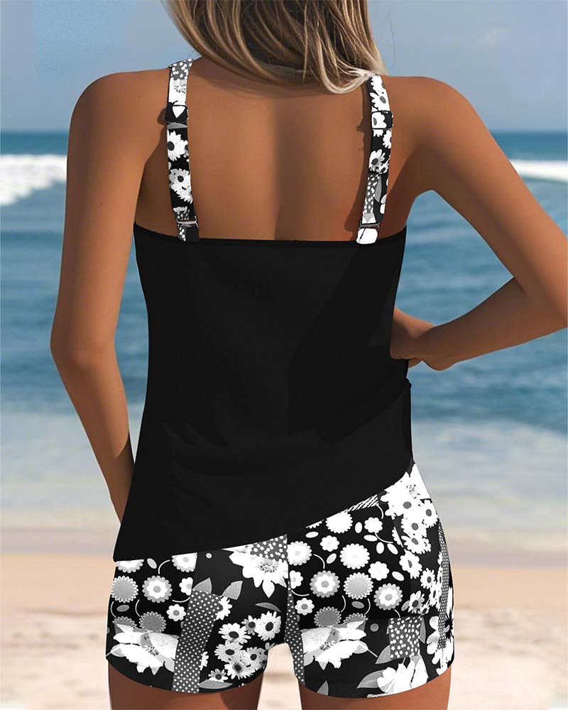 Brunhilde | Modisches Badekleid-Set für entspannte Sommertage